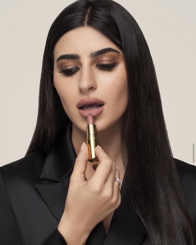 multi sculpting concealer