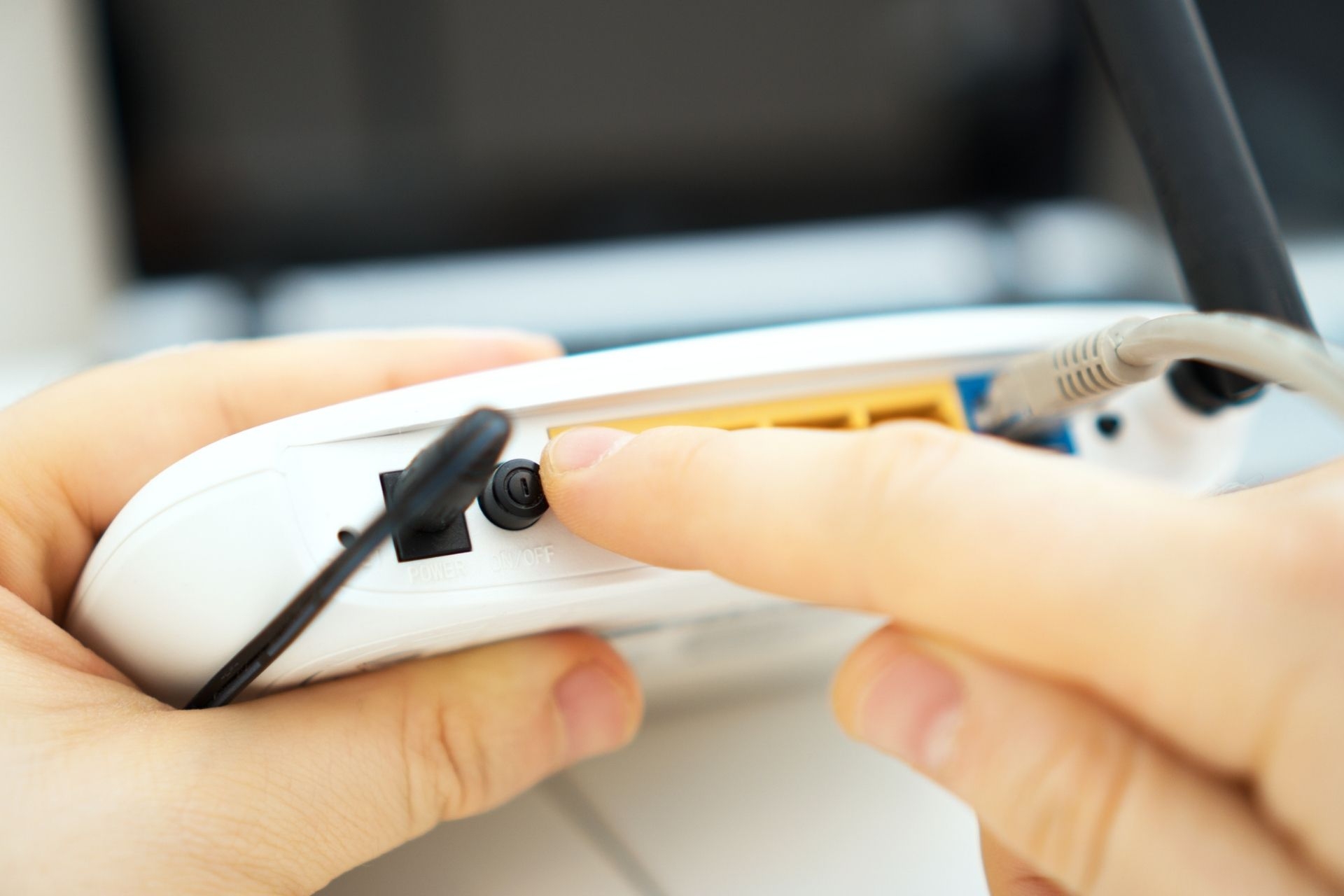 What additional features or perks come with higher service levels of fiber optic internet?