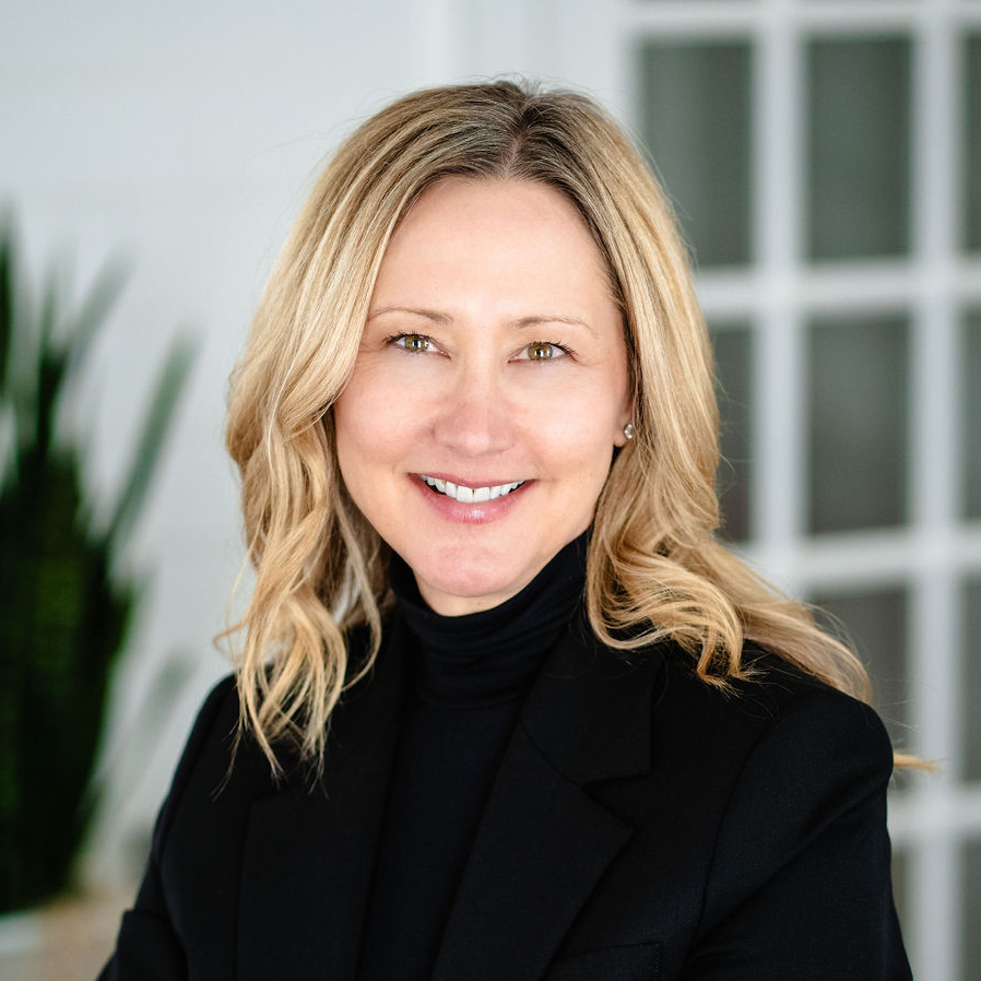 Headshot of Kathy Kahn