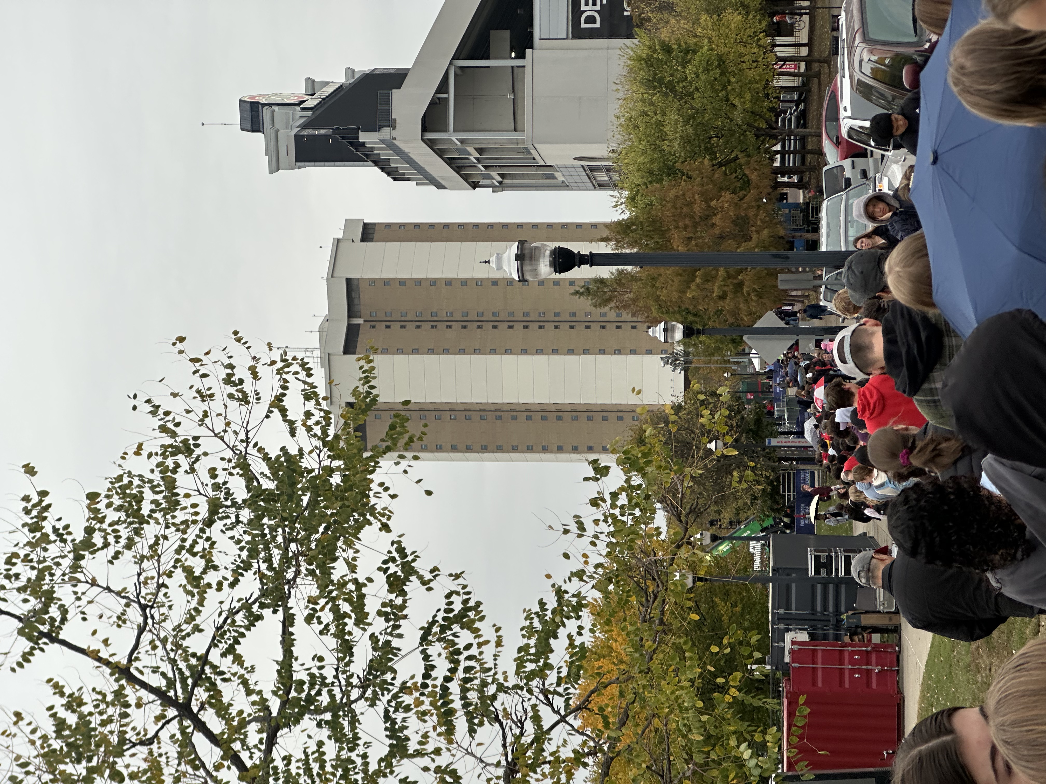 Snapshot of the Queue to the Entrance for Brutus Celebration