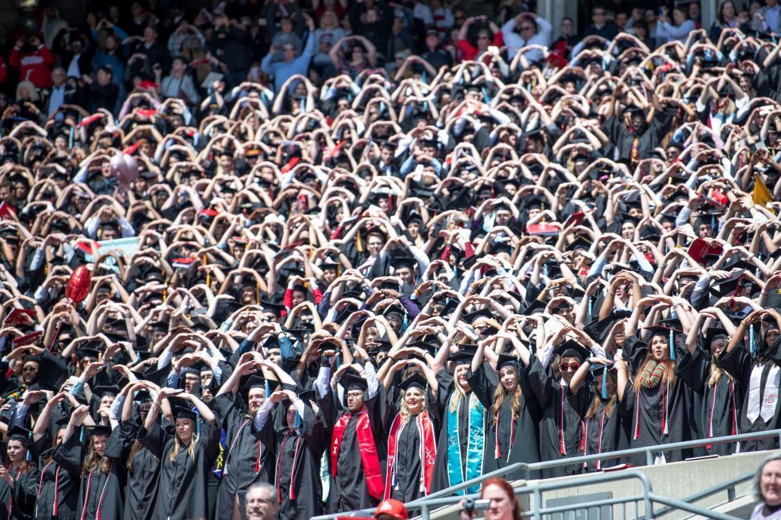 Picture of Ohio State Students at Commencement