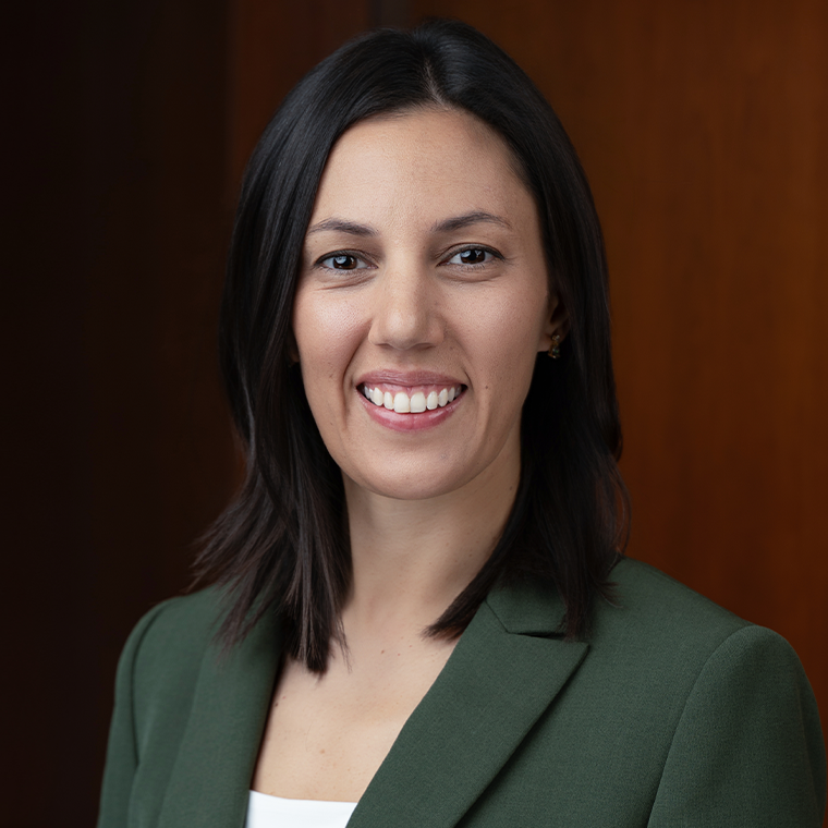 Elaine Alecusan headshot