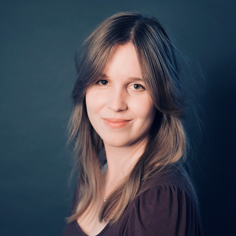 Erin Ragland headshot
