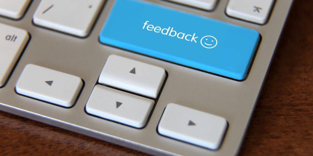 Keyboard with feedback button