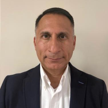 Headshot of Daniel Cabral