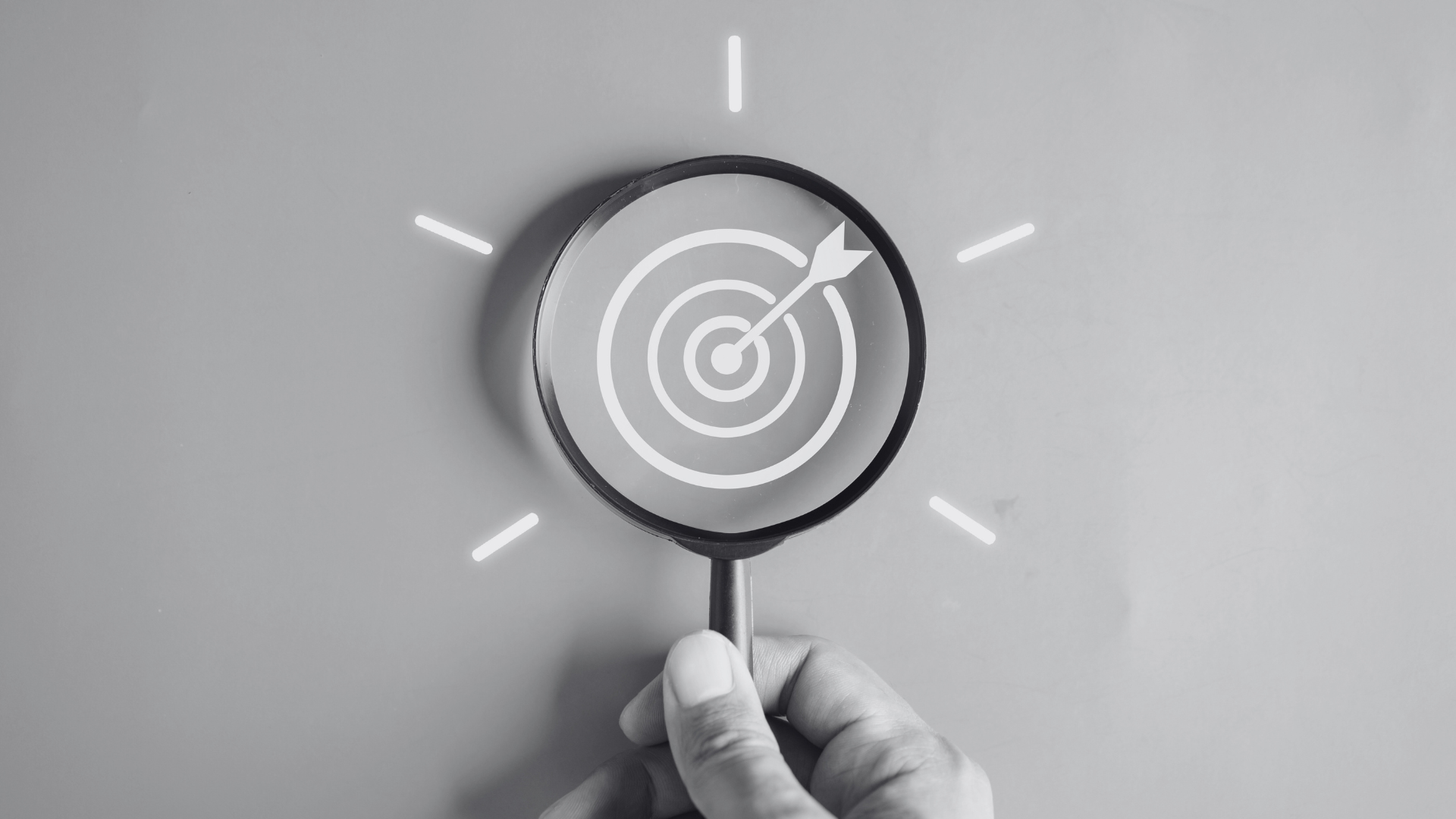 Magnifying glass hovering over target 