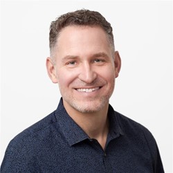 Chris Phillips headshot