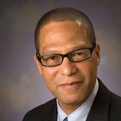 Dwight Smith Headshot