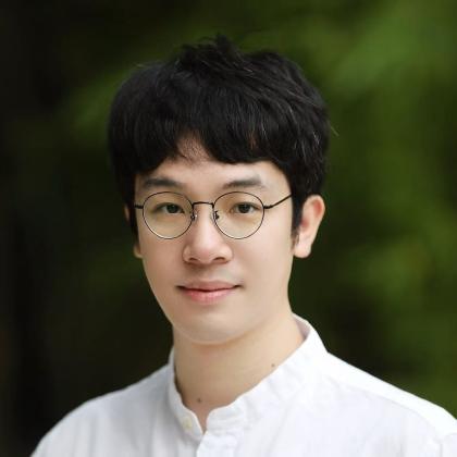 Headshot of Qili Wang