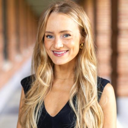 Headshot of Emma Frank