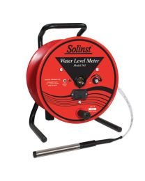 Front view of Model 101 meter with P7 probe attached. 