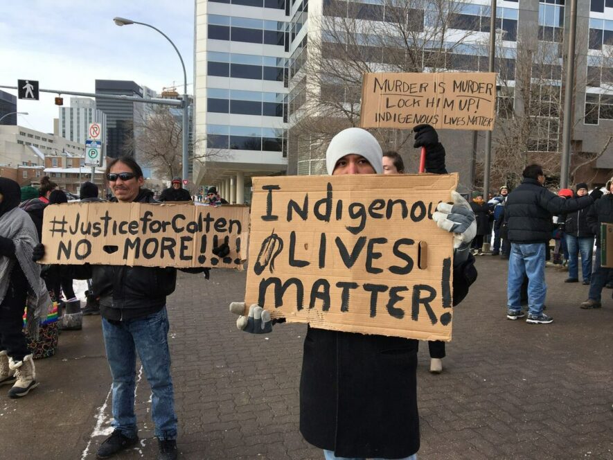 Une des nombreuses manifestations qui ont suivi l'acquittement, le 9 février 2018, de Gerald Stanley, le fermier saskatchewanais qui a abattu Colten Boushie en août 2016. — Alicia Asquith – CBC