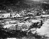 La ville de Grand Fork, où a été trouvée la première pépite il y a 125 ans, aurait été le point d’ancrage d’Émilie Tremblay, jeune femme francophone mémorable de la ruée vers l’or. — Archive du musée MacBride de la ville de Whitehorse