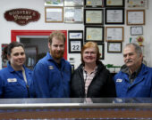 La famille Boisvert – Tina, Rene et leurs parents Lorraine et Raymond – travaille ensemble au garage familial de Girouxville, en Alberta. — Photo : Mireille Belzile Photography