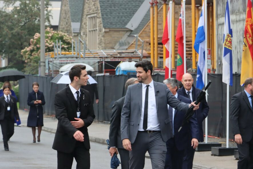 Le ministre Fraser lors de la cérémonie religieuse à la mémoire d’Elizabeth II à Ottawa. — Photo : Inès Lombardo – Francopresse
