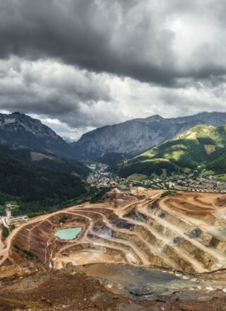 La liste des dommages massifs aux écosystèmes ne cesse de s’allonger ces dernières années. L’association Stop Ecocide espère créer un crime international d’écocide pour dissuader gouvernements et entreprises de nuire à la planète. — Photo : Pxhere