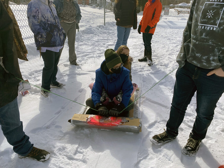 Le carnaval de l'École secondaire catholique Élisabeth Bruyère — Photo : Courtoisie