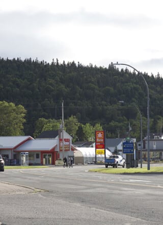 Le centre-ville de Marathon. — Photo : Éric Boutilier