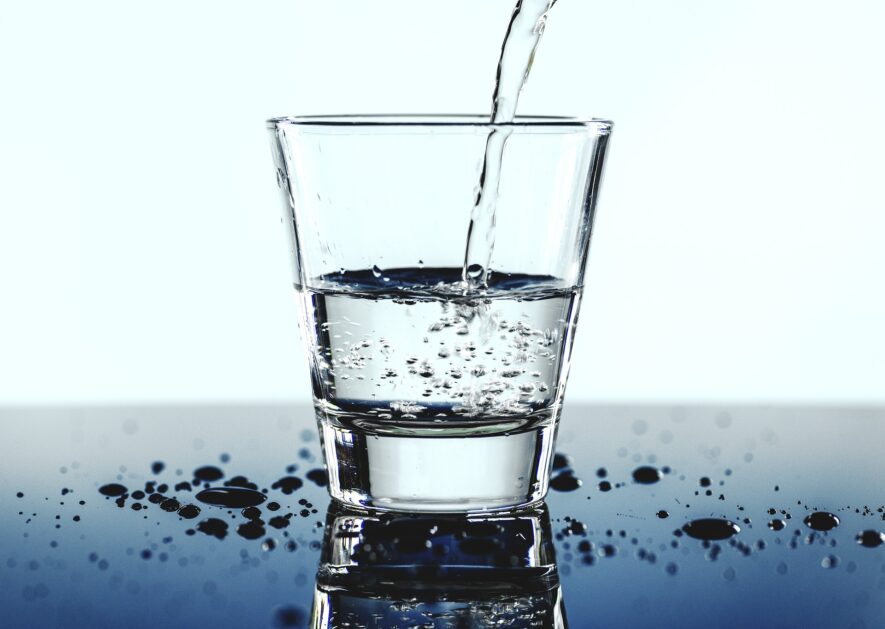   EN
