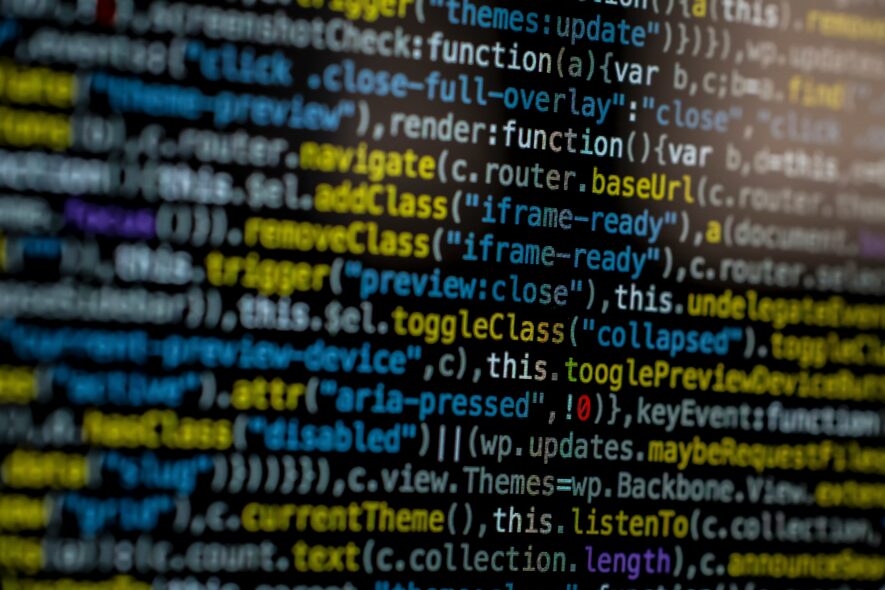 La municipalité de La Nation a été la cible d'une tentative de cyberchantage. Des pirates informatiques ont gelé le réseau informatique municipal et ont ensuite exigé que la municipalité paie une rançon pour en récupérer l'accès. La municipalité a refusé et, après avoir déposé un rapport à la police, a soumis son réseau à un nettoyage électronique qui a rétabli l'accès à presque tous les systèmes. Il reste à nettoyer le système de courriels.  — Photo fournie