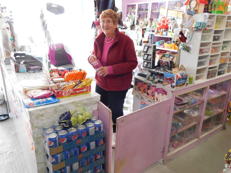  Louise Lemieux commence à rêver des joies d’une retraite bein méritée. — Photo Gregg Chamberlain
