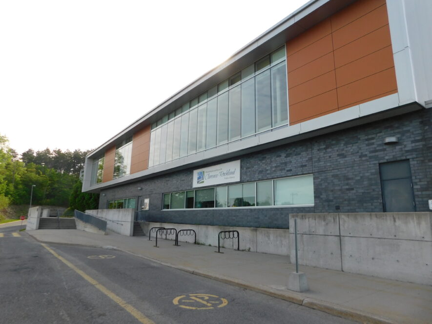 When the next heatwave arrives, residents who do not have air conditioning at home will able to spend time in the Rockland Public Library. The City of Clarence-Rockland has declared the local library branch as an official cooling centre during extreme heat weather conditions.