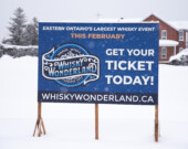 Hammond Golf and Country Club, Broken Stick Brewery and Hammond Hill wilderness retreat are bringing the best the world of whisky has to offer to Clarence-Rockland. Whisky Wonderland is a multi-day event filled with music, fine dining, cigars and the intoxicating aromas of peat, grain, smoke and caramel found in a glass of whisky. — stock photo