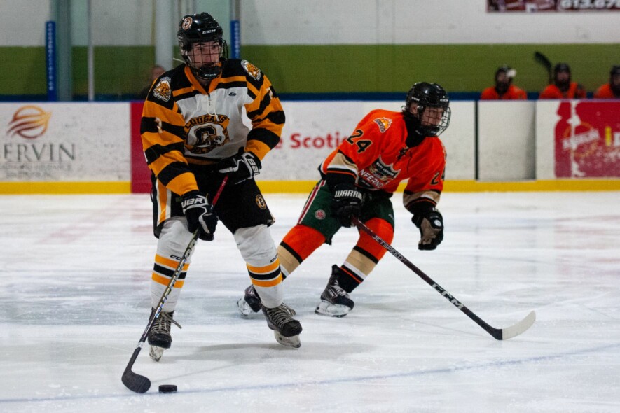 The Vankleek Hill Cougars claim all four points over the weekend in a 6-2 win against Almonte Inferno and a 4-2 win against South Grenville Rangers. — photo Yeon Photography