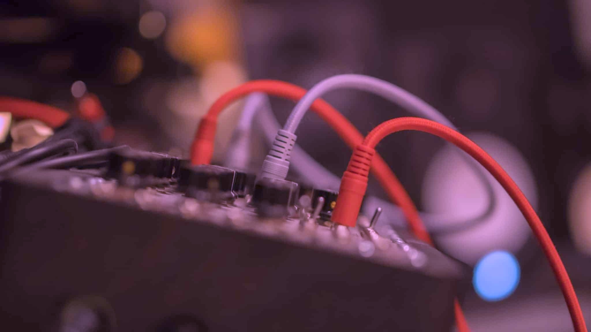 Waveforms and Harmonics, Sine, Tri, Saw, Square and Noise