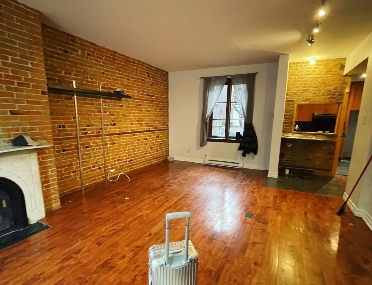 E2 EE38 D2 A70 C 4 BBA 9 BC5 B4480991 C8 D9