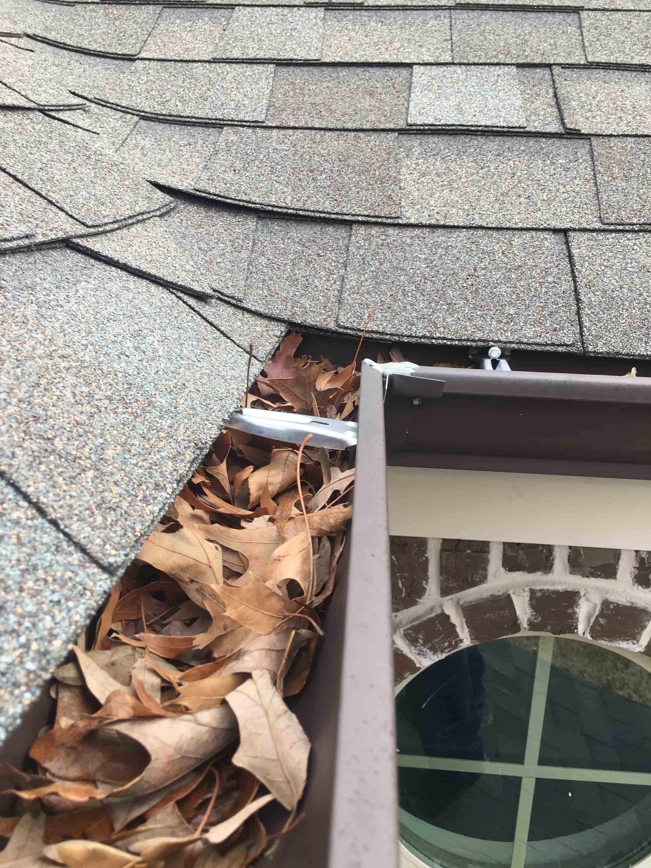 how to wash gutters