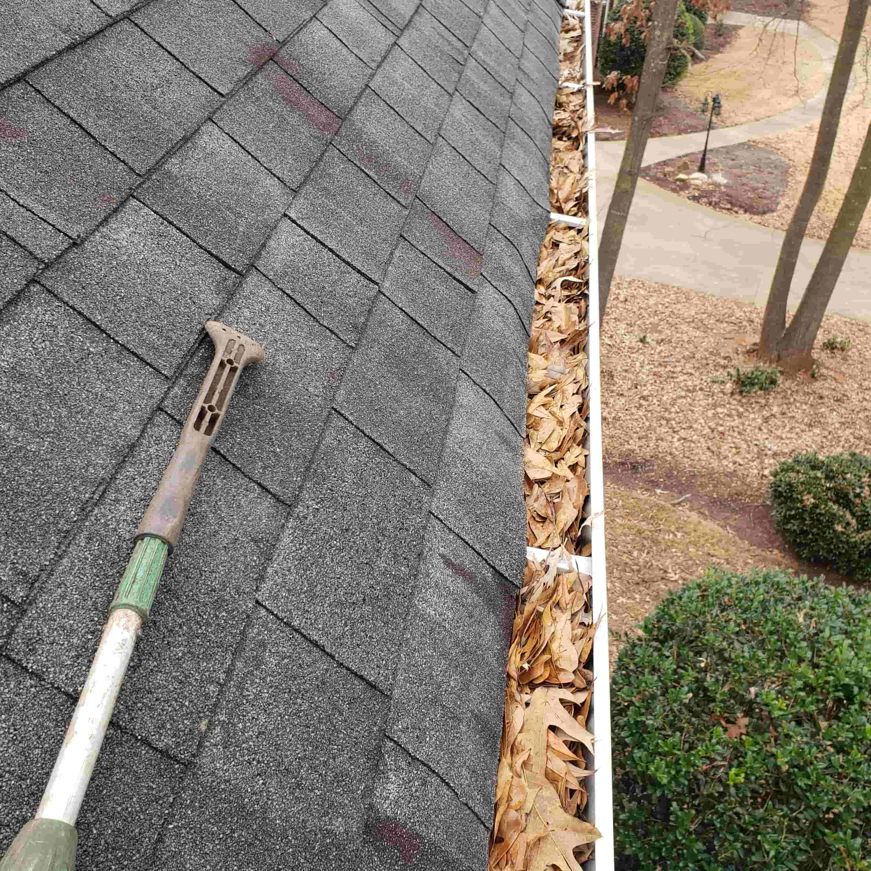 fix gutter downspout