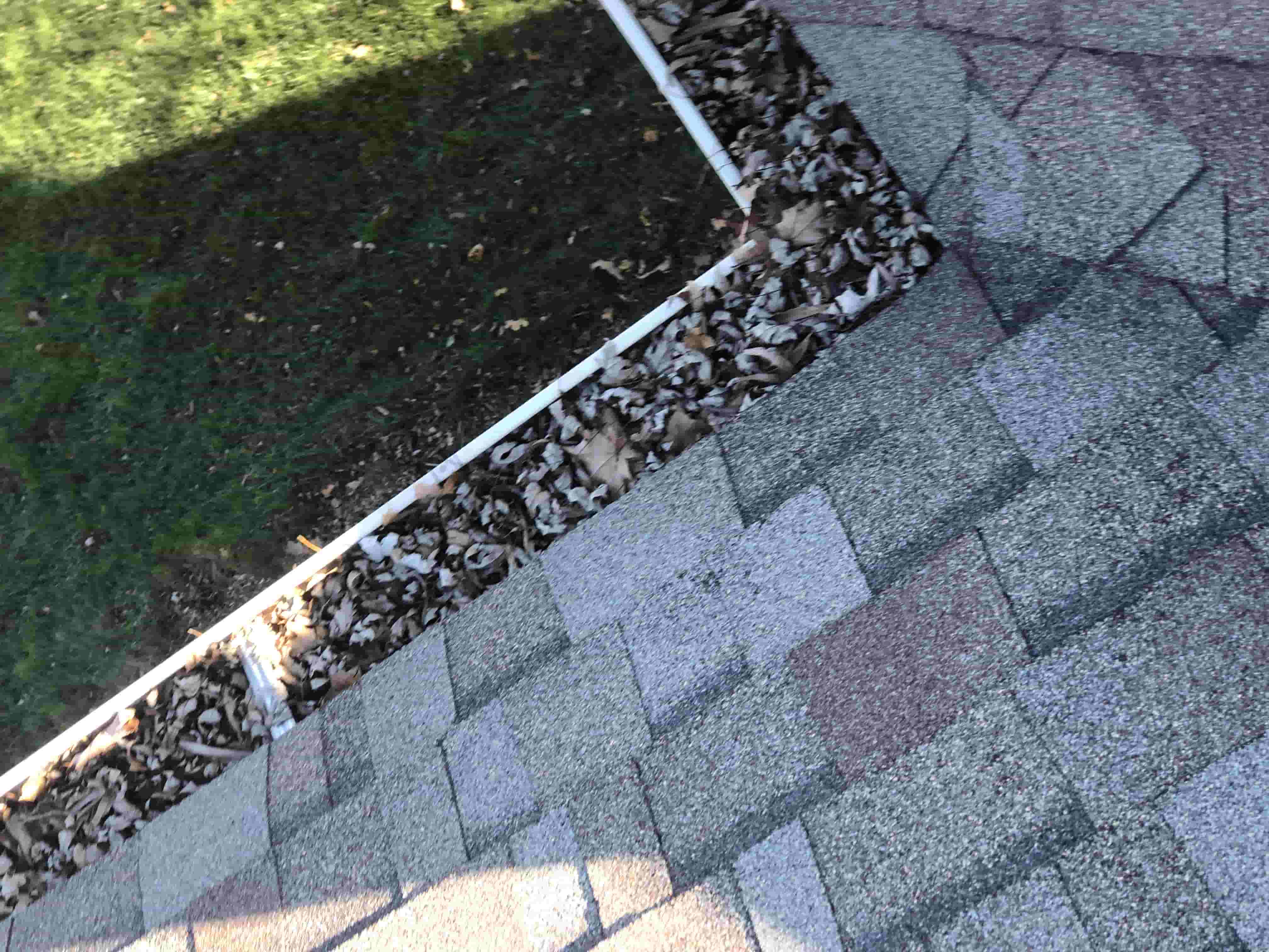 keeping gutters clean