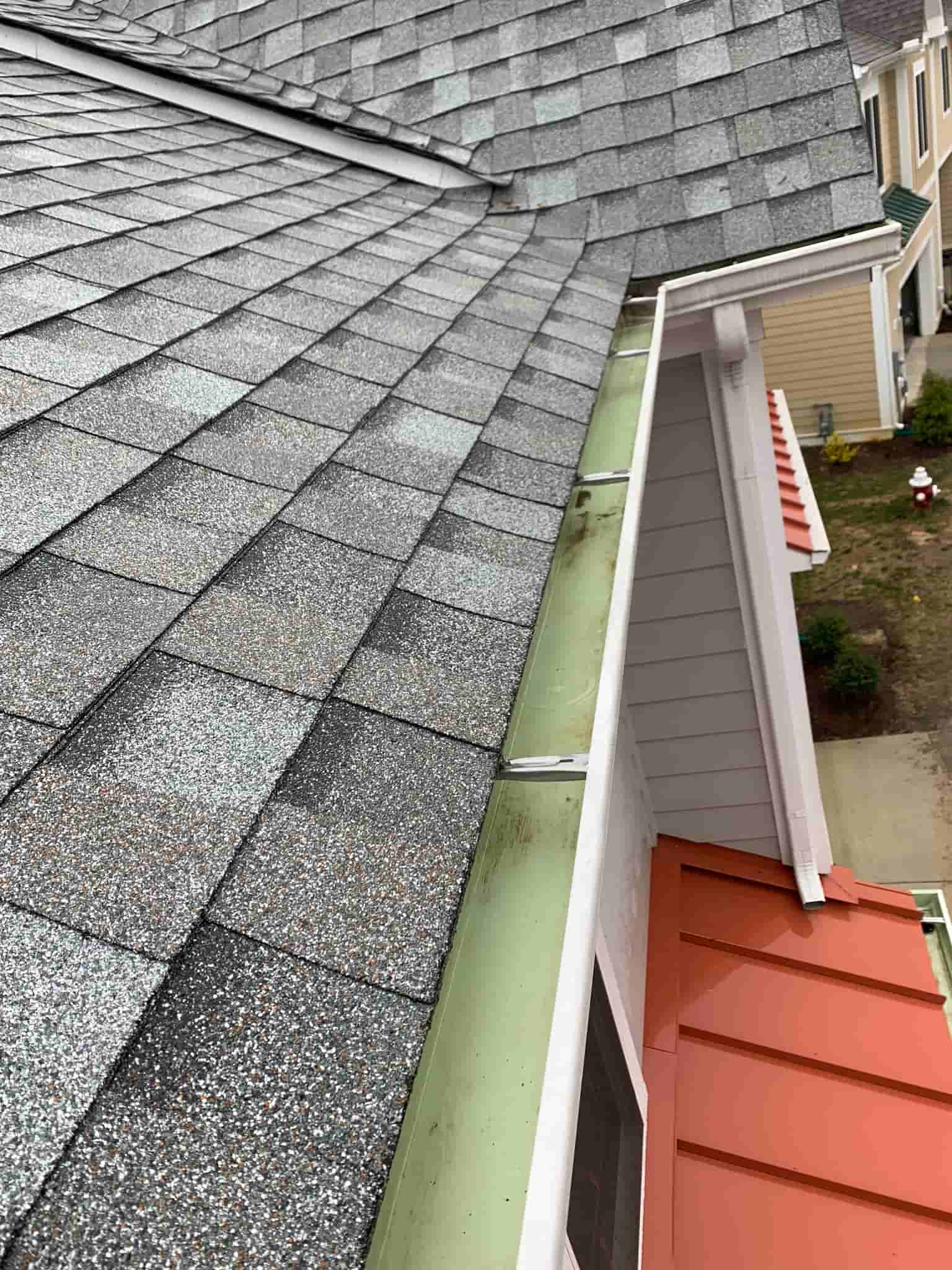 clean gutter without ladder