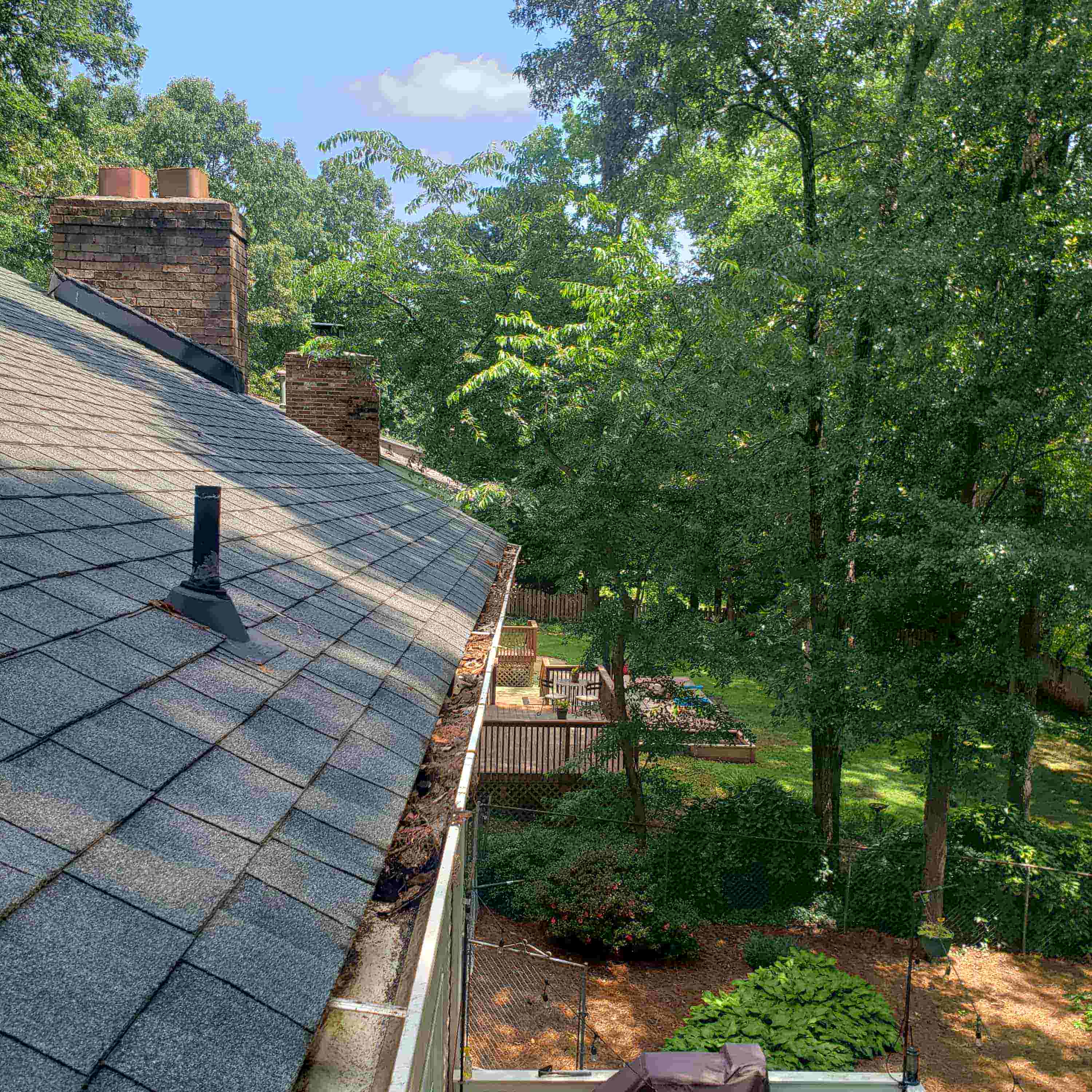 rain gutter cleaning near me