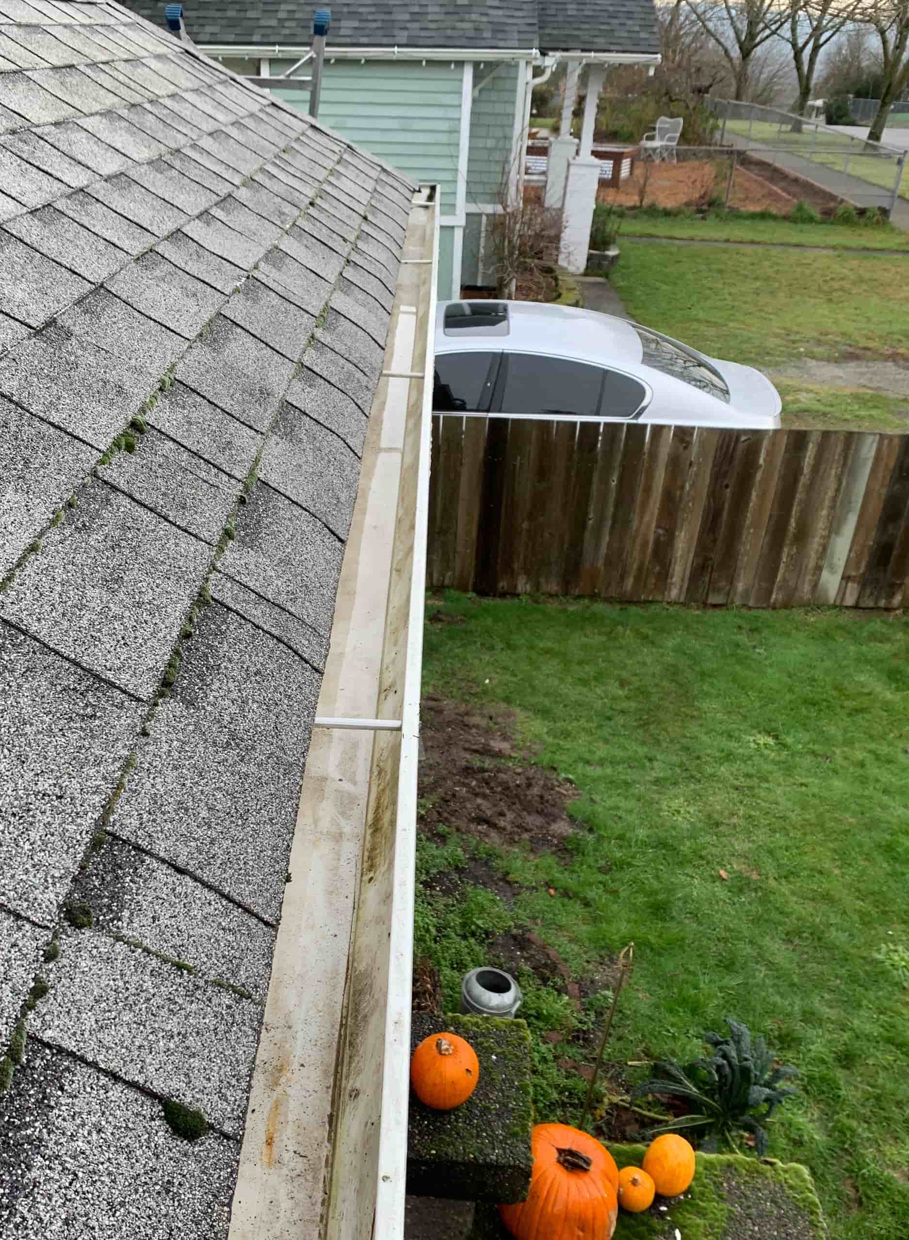 clean high gutters without ladder