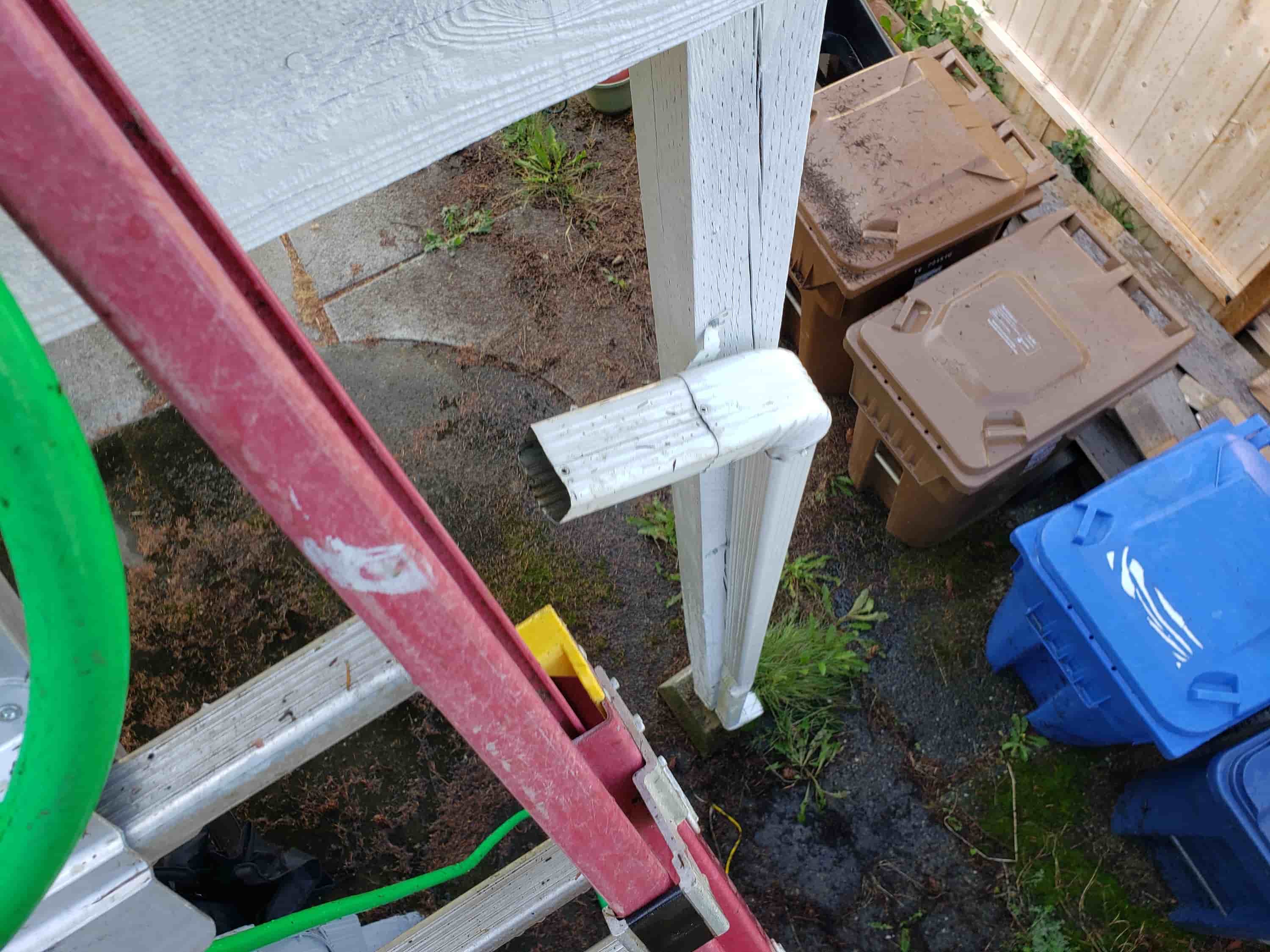 gutter cleaning with gutter guards