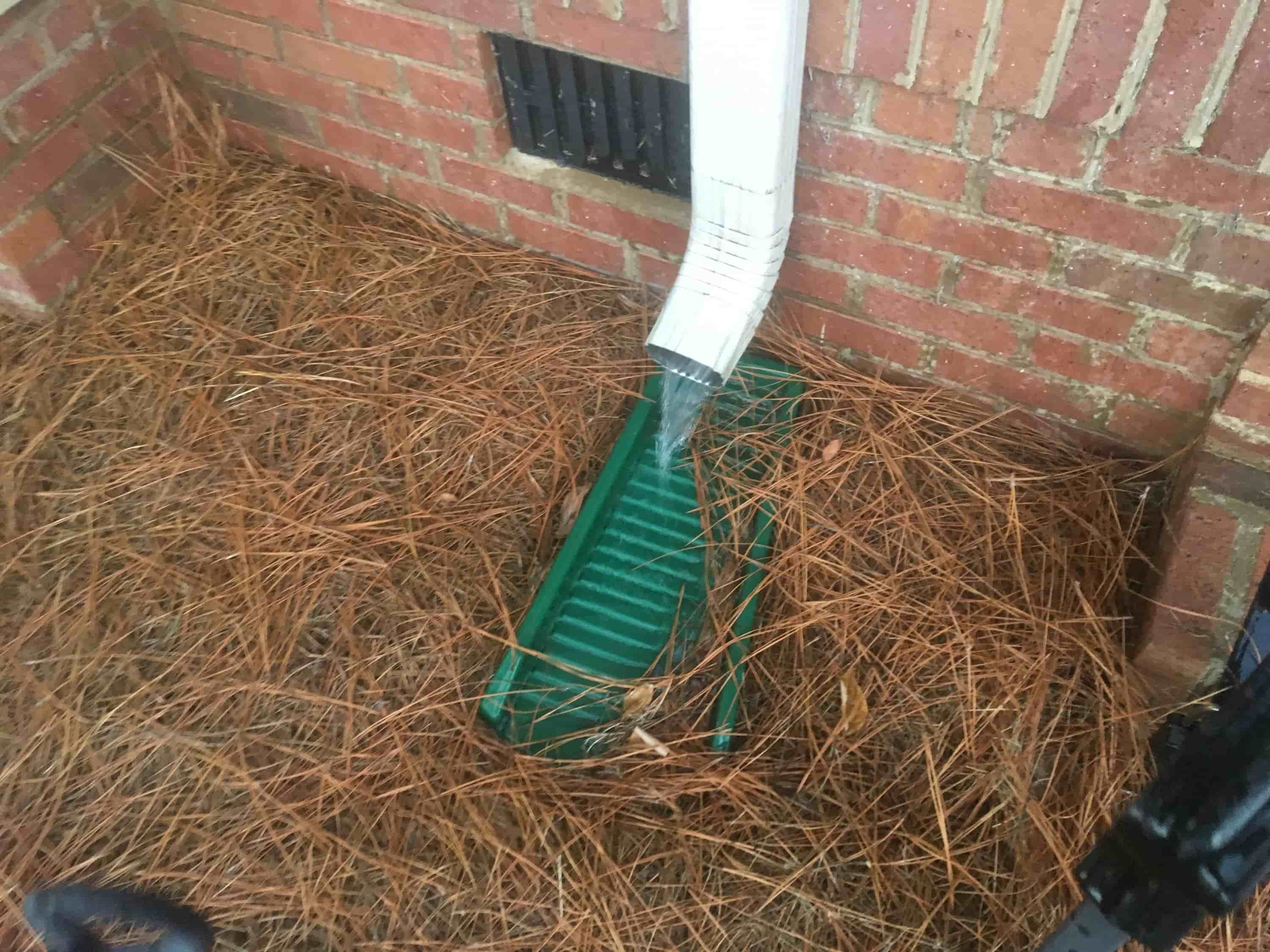 gutter cleaning spring