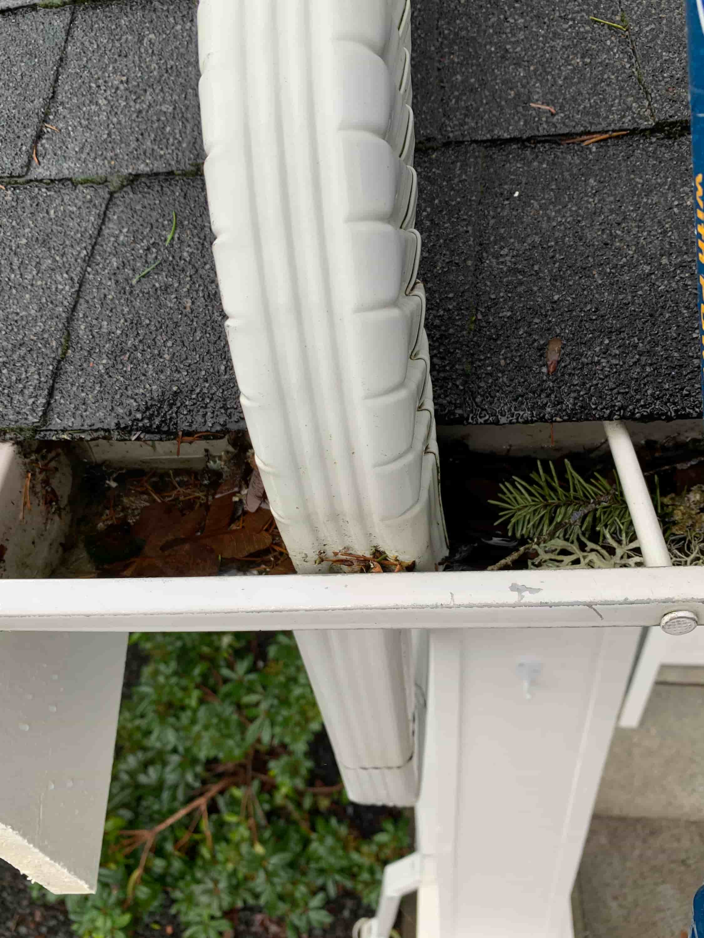 easy way to clean rain gutters