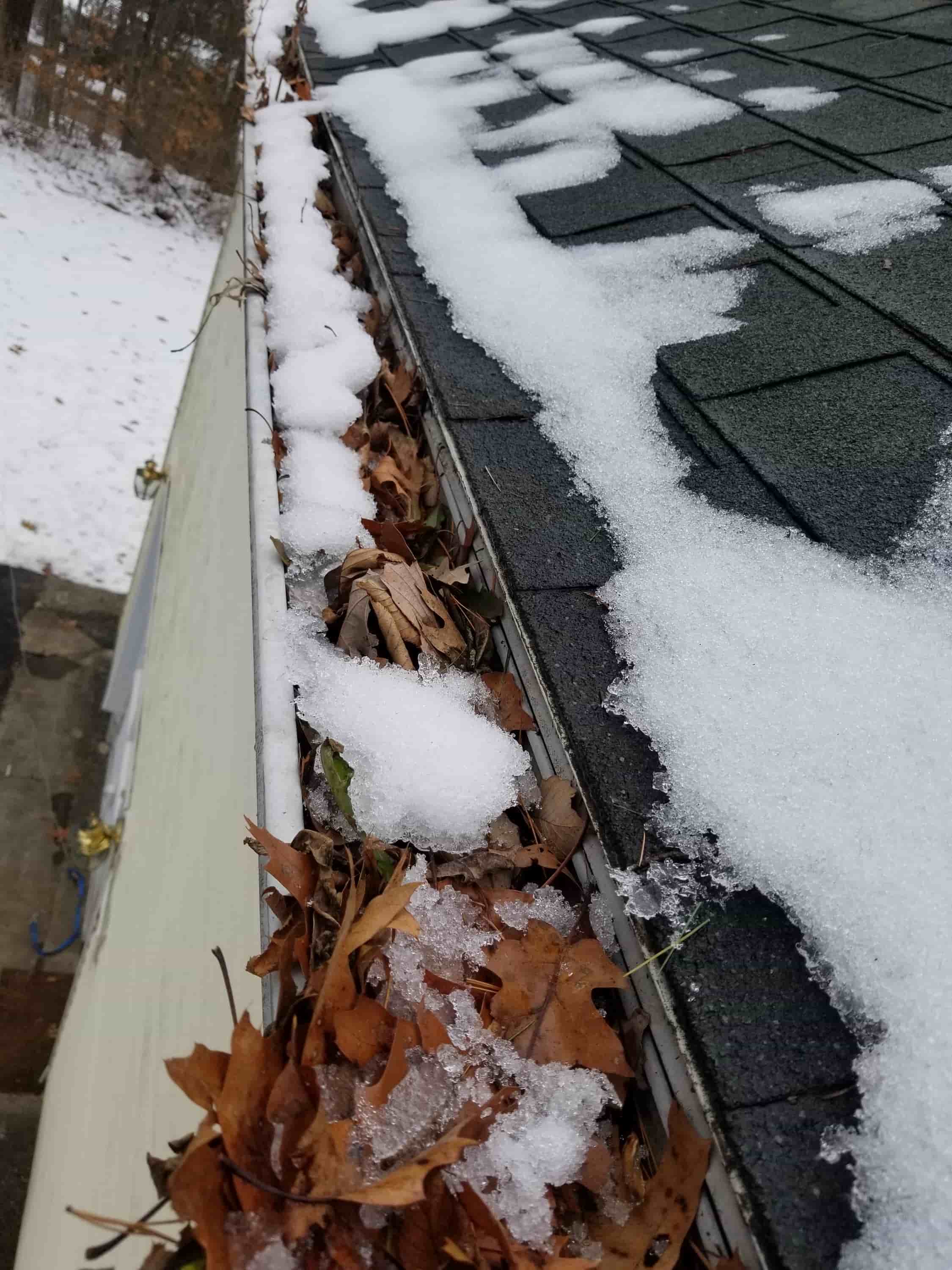 to the ground eavestroughing