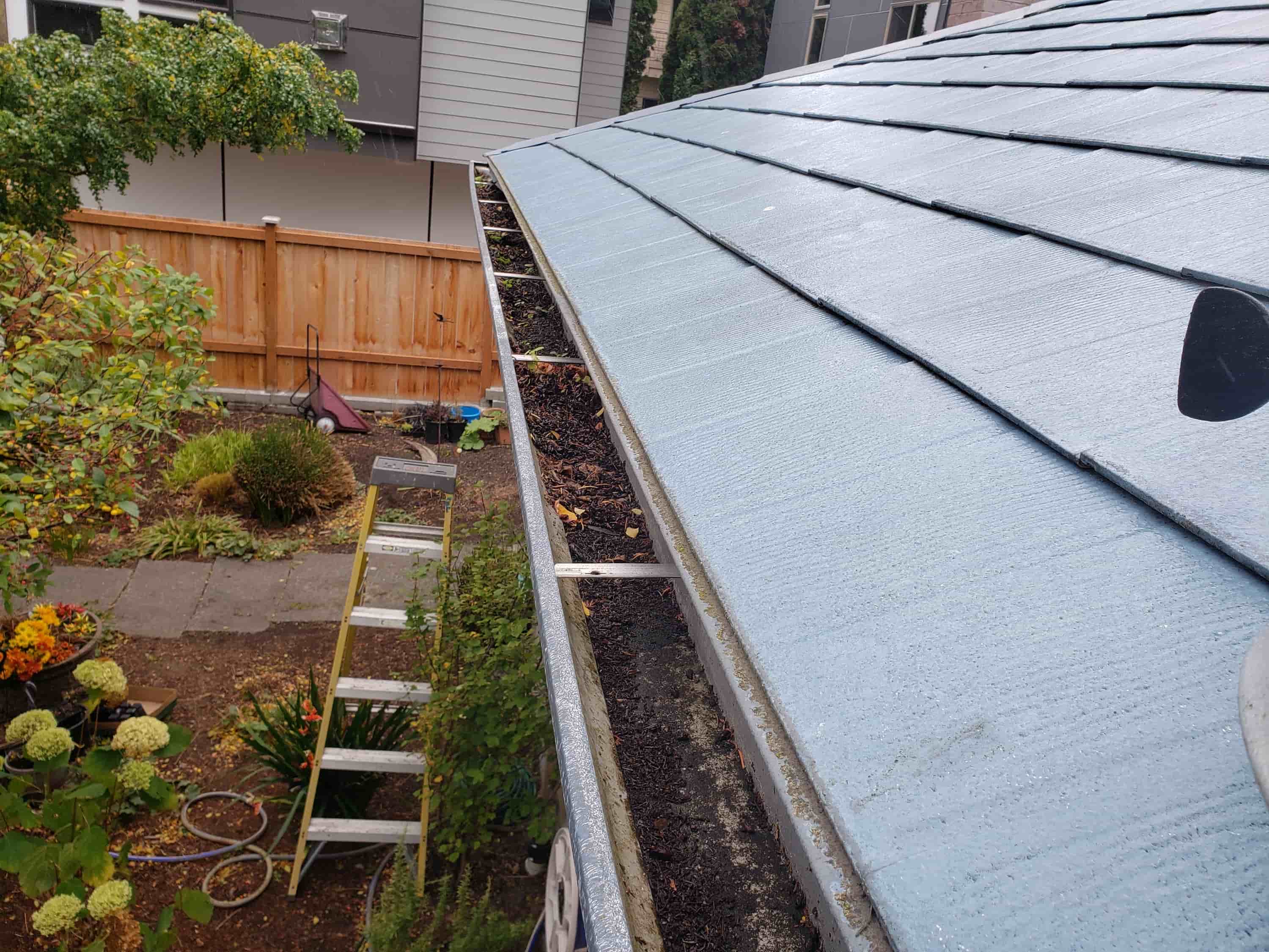 rain gutter hose