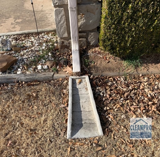 gutter cleaning benefits