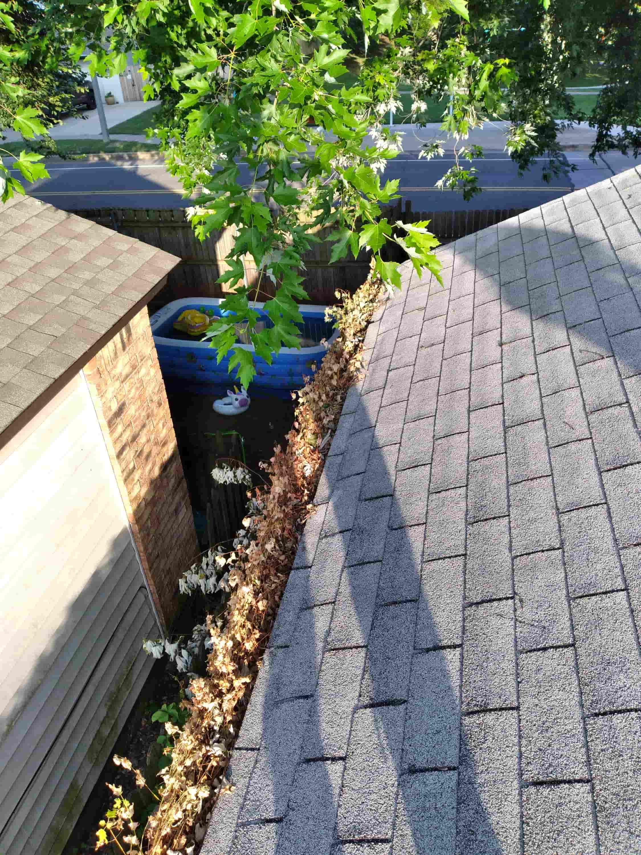 house gutter cleaner