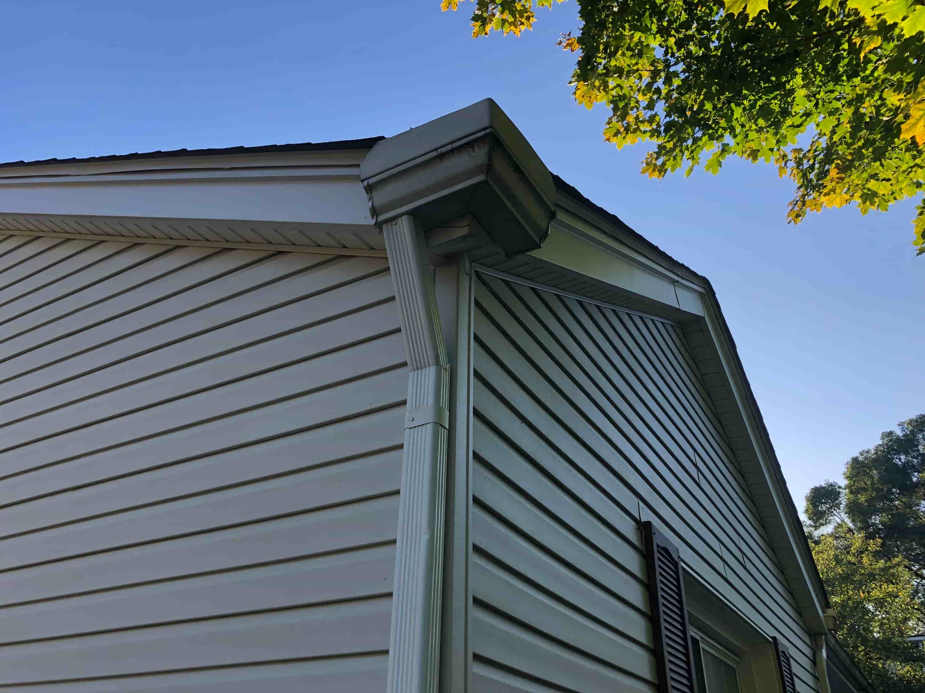 gutter clean up service