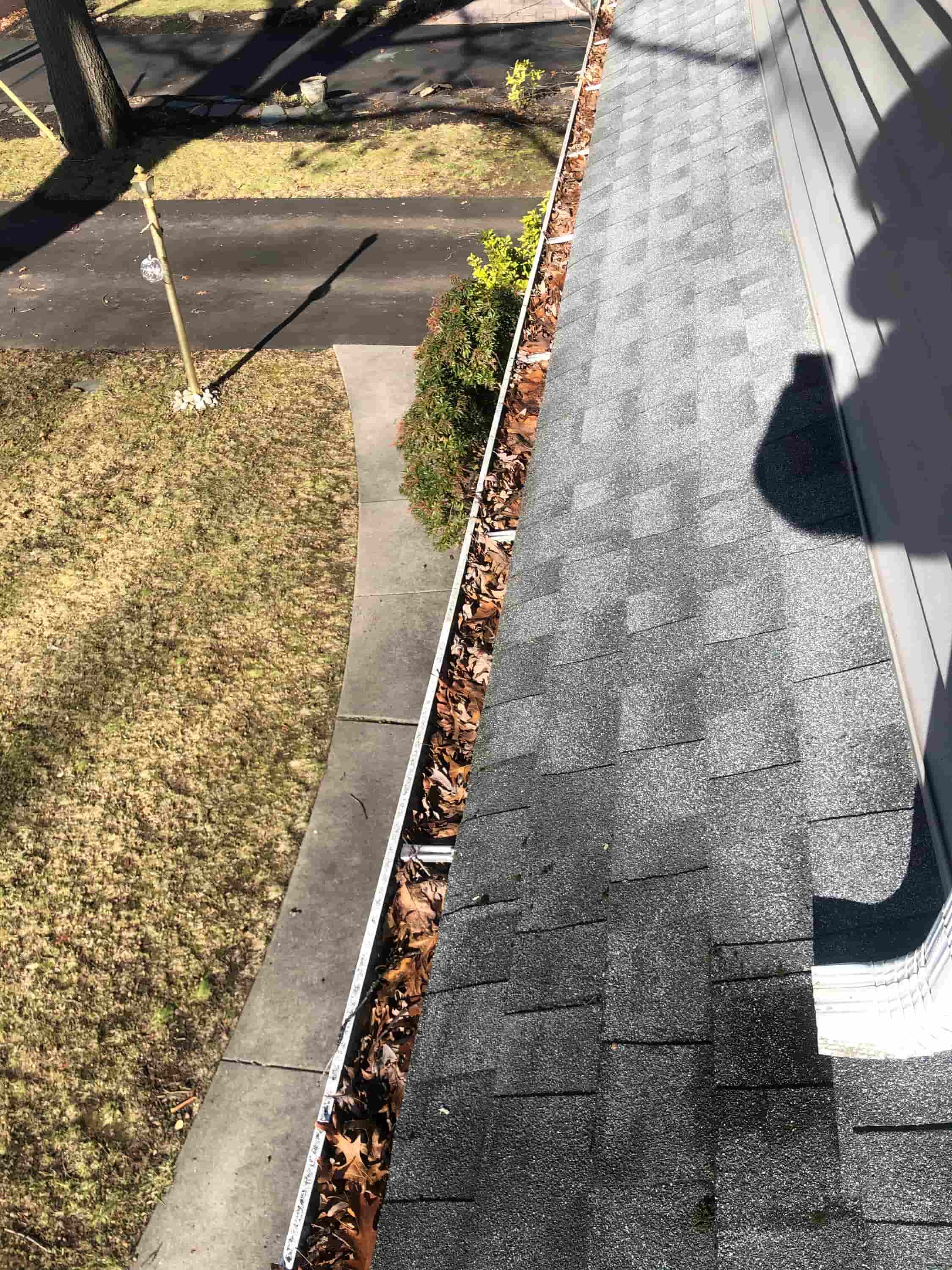 how to clear gutter drains