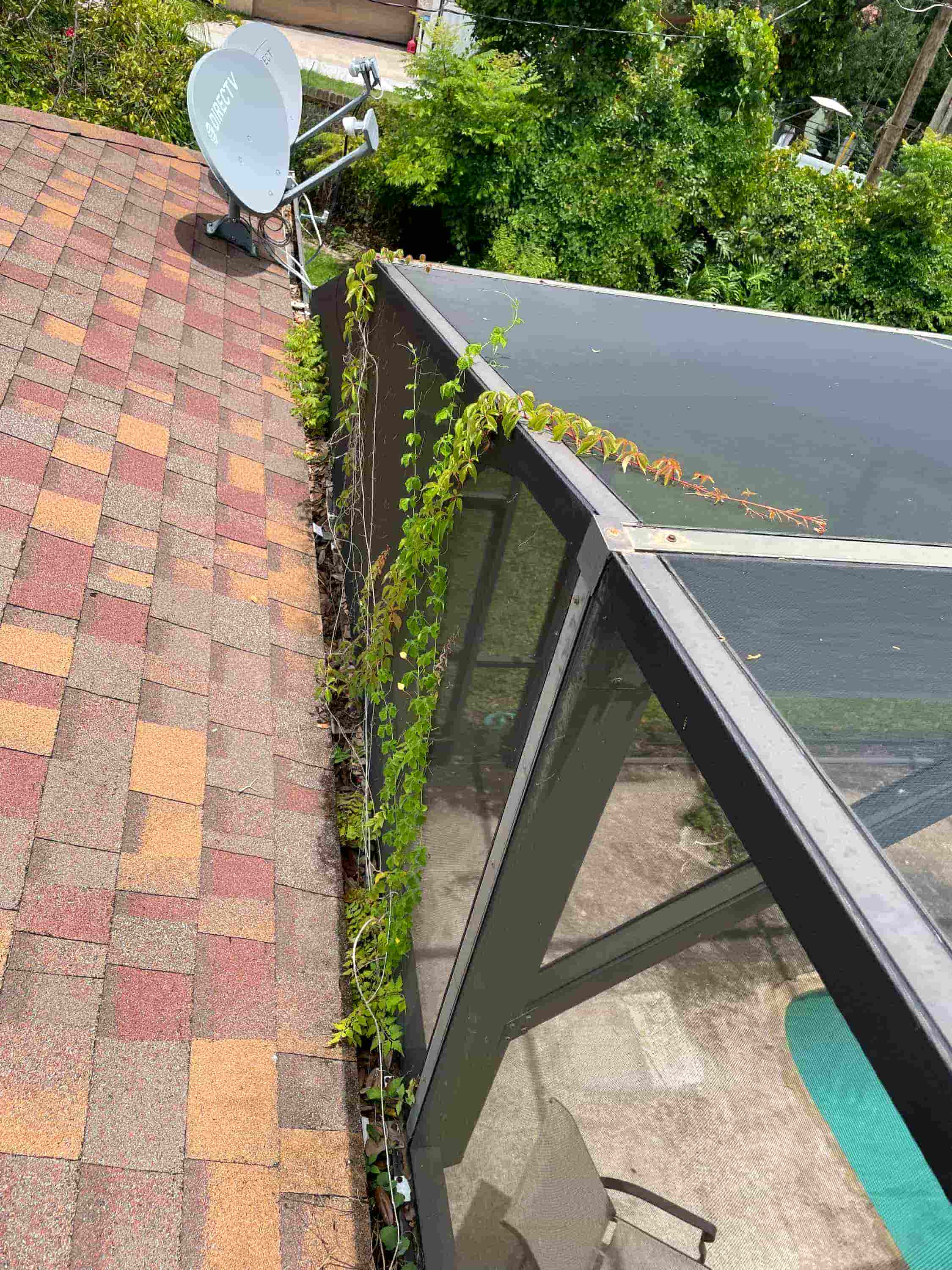 cleaning rain gutters from ground