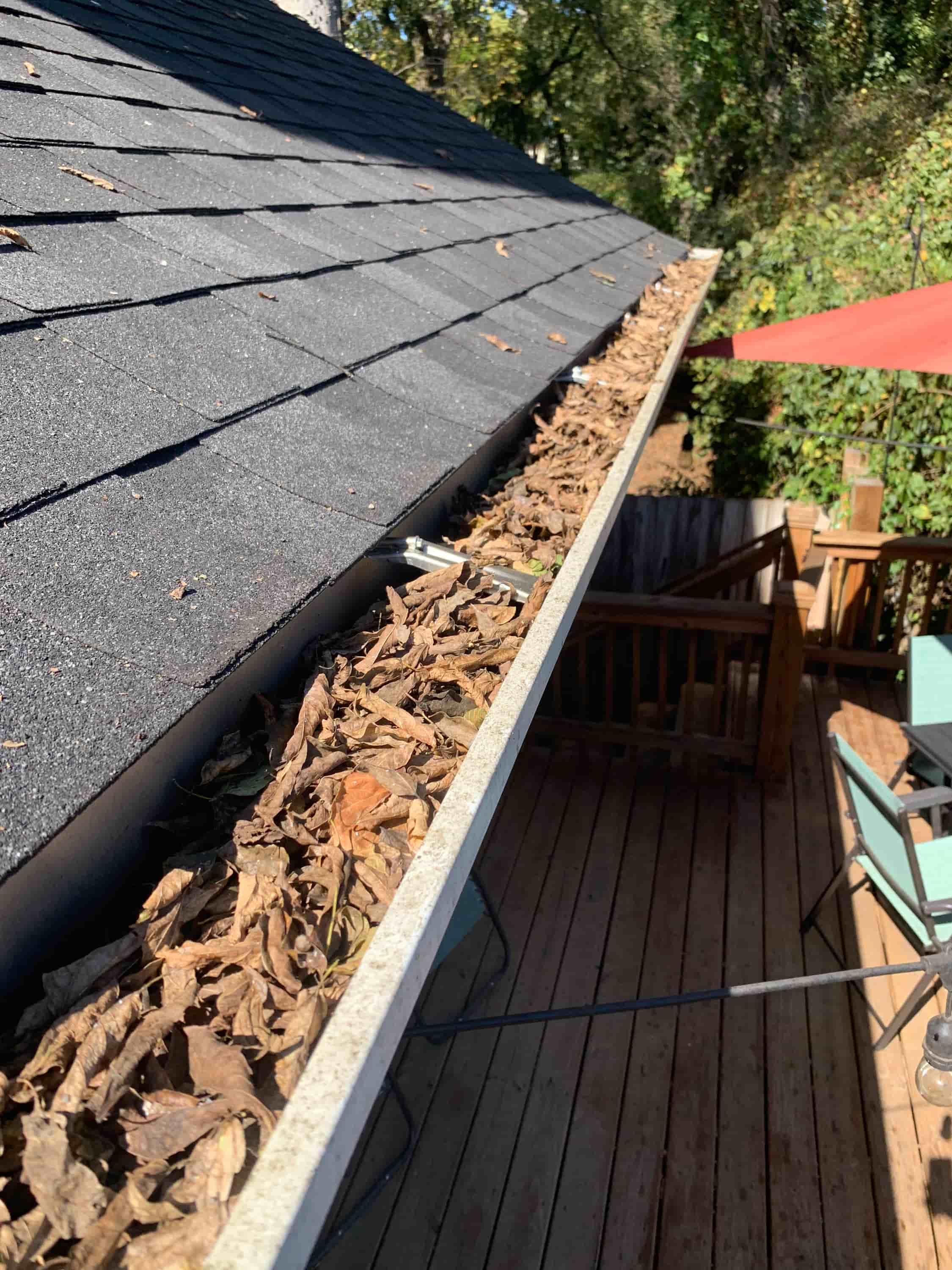 gutter guard cleaning