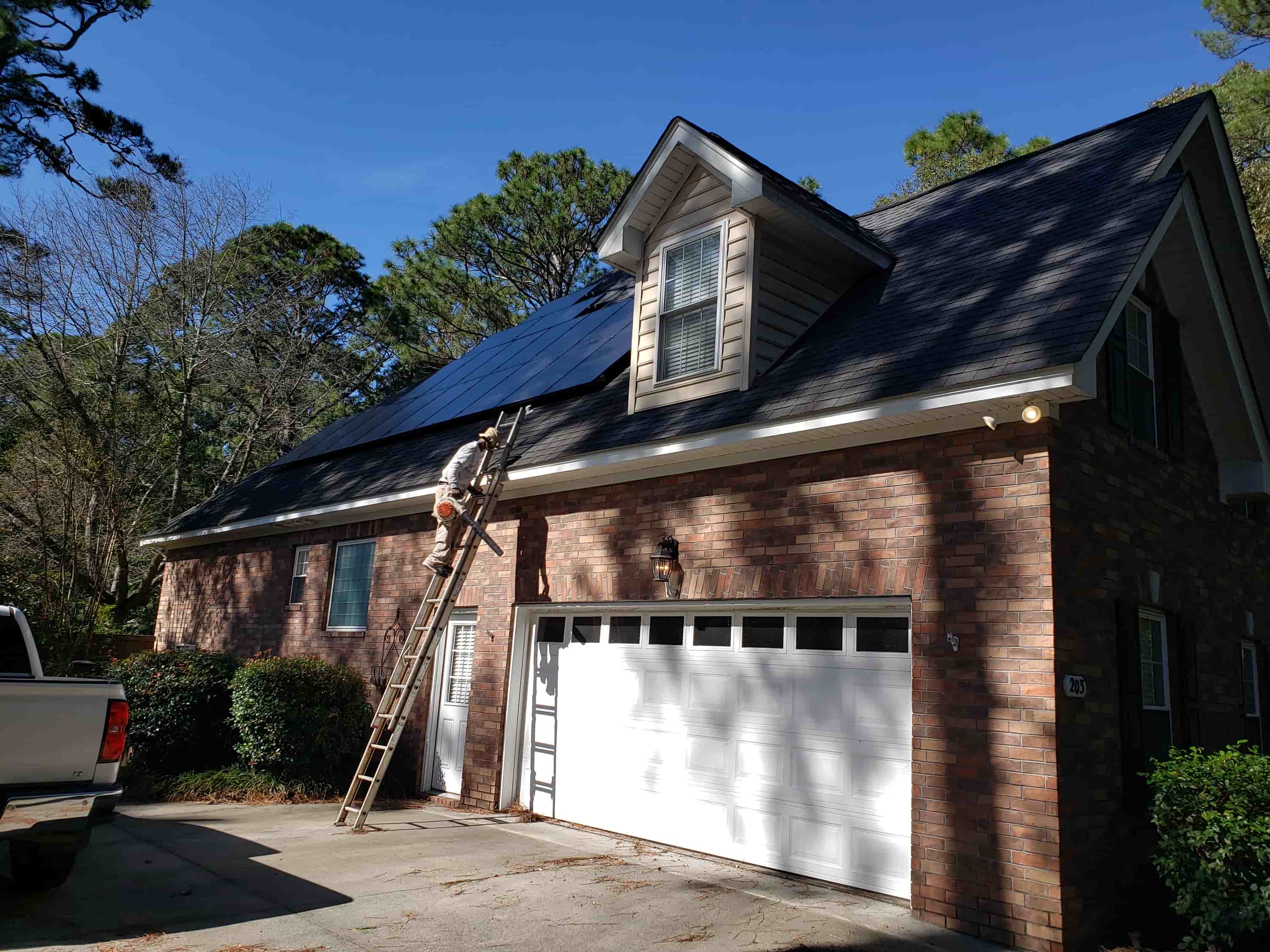 painting plastic guttering