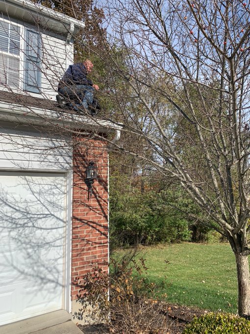 eavestrough cleaning toronto cost