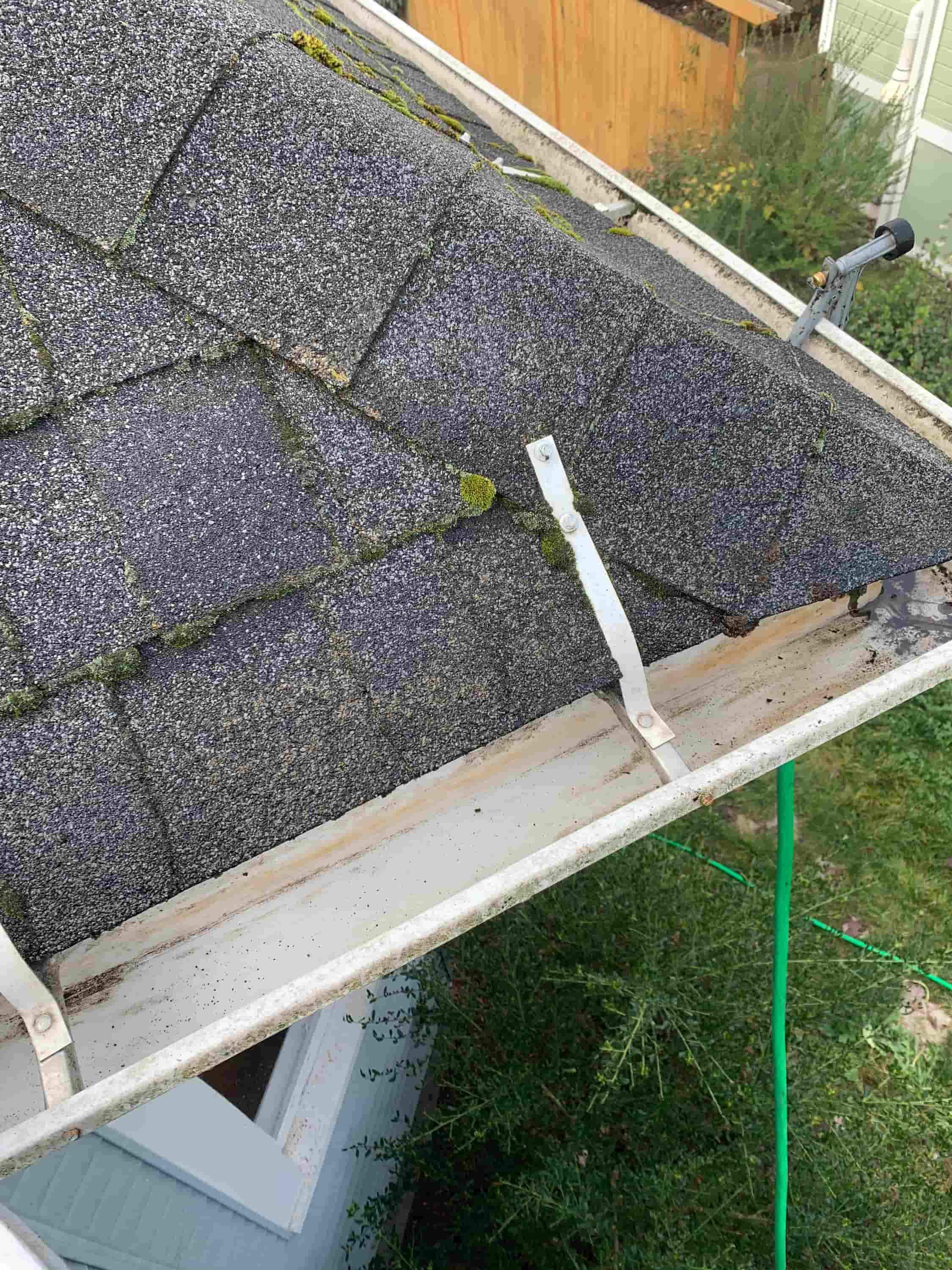 fix hole in gutter